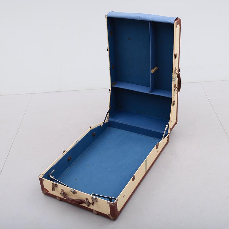 RESEKOFFERT, 1900-talets första hälft.