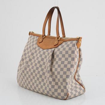 Louis Vuitton, väska, "Siracusa GM". 2011.