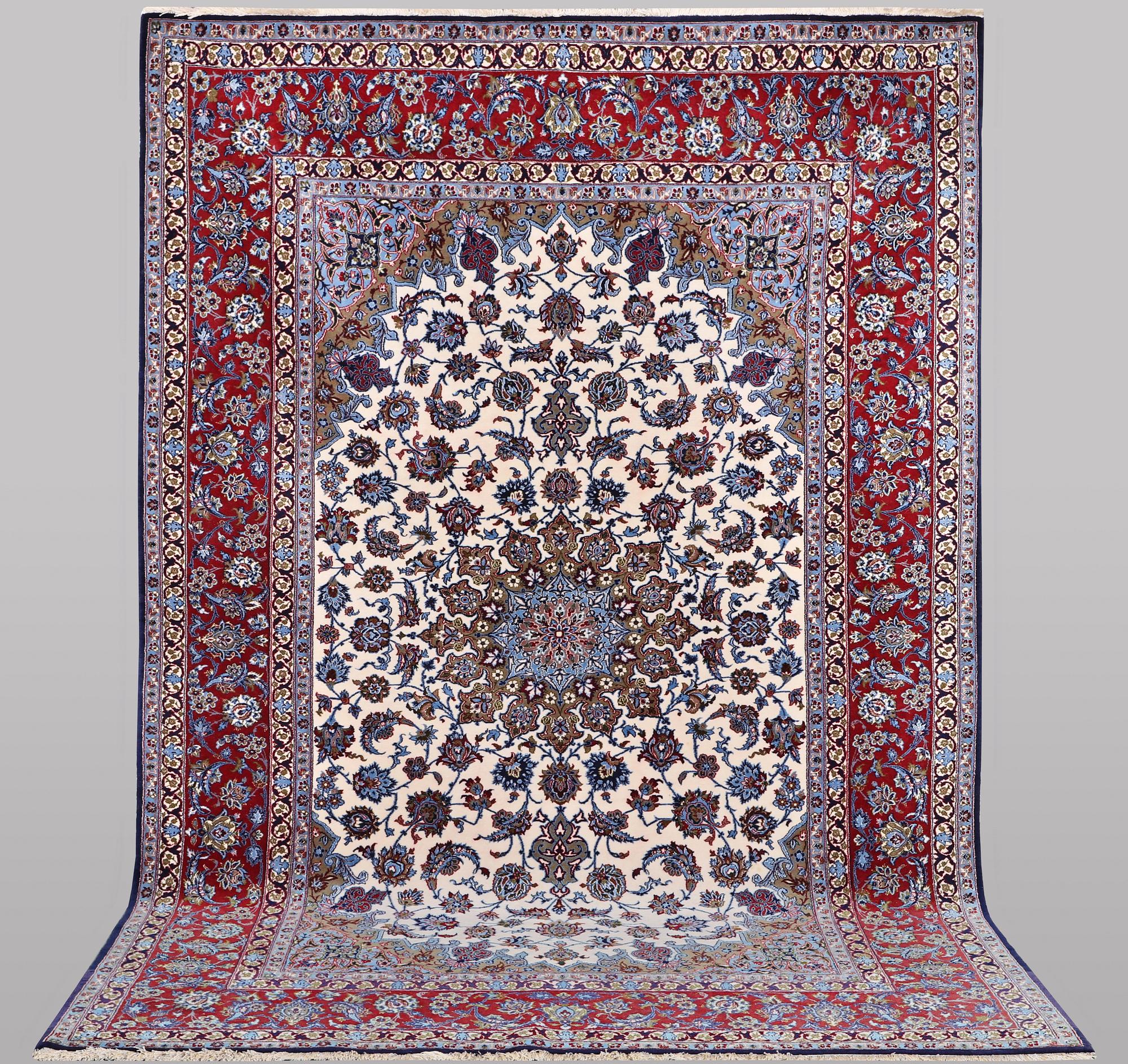 Matta, Isfahan, part silk, ca 245 x 155 cm. - Bukowskis