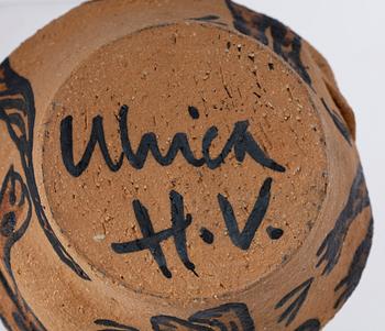 KRUKA, lergods, Ulrika Hydman Vallien, sign.