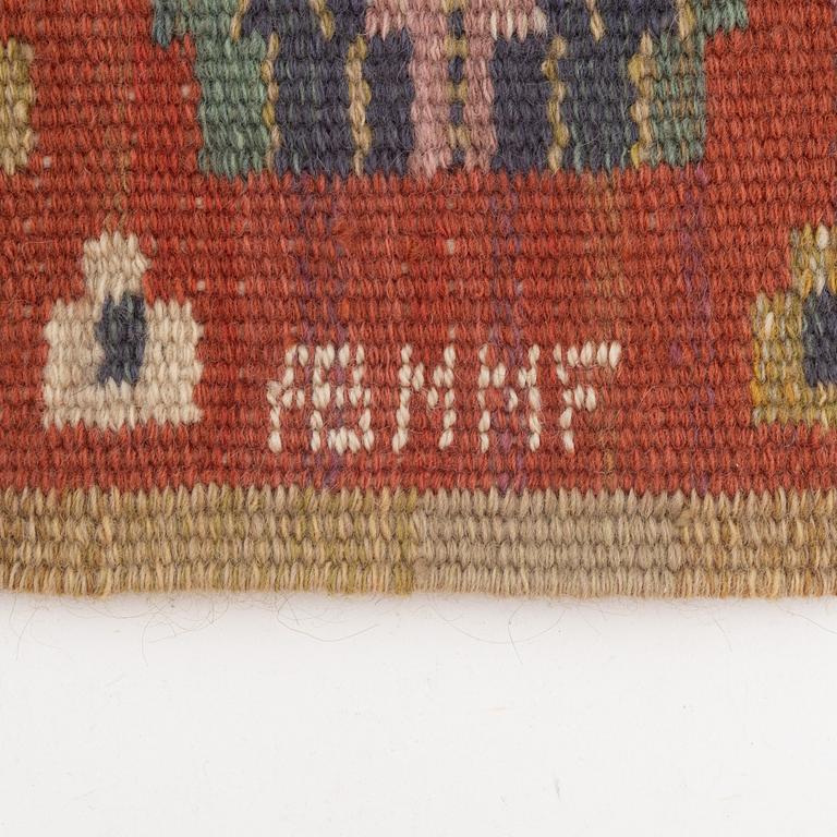 Märta Måås-Fjetterström, a textile, "Blommor på röd botten", flat weave, signed AB MMF, around 32 x 32 cm.