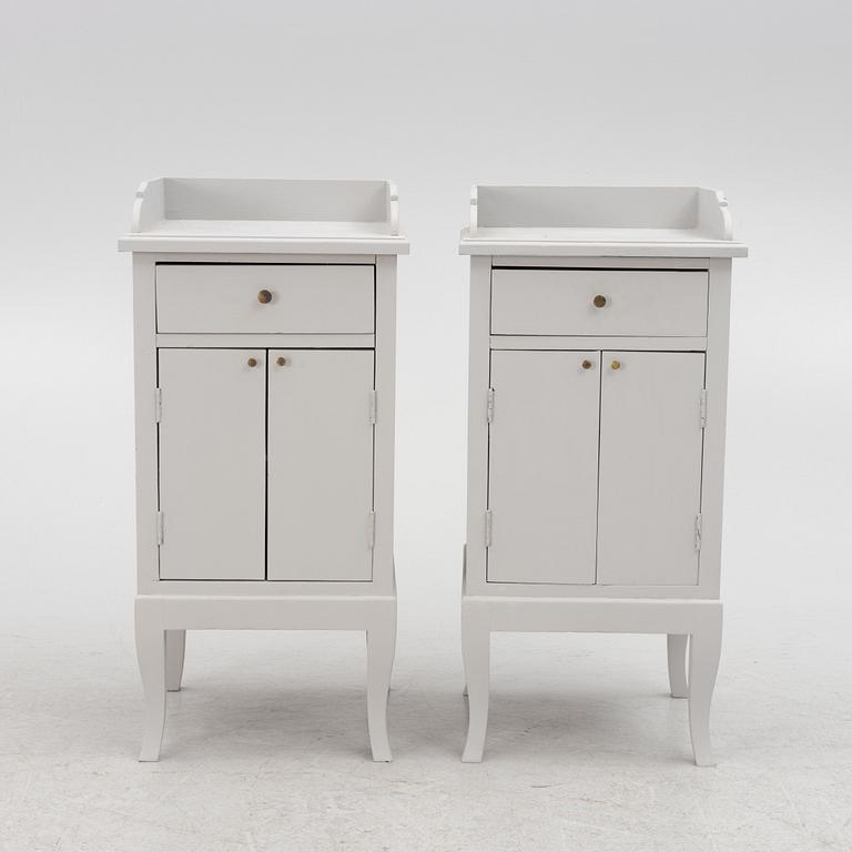 Sängbord, ett par, 1900-talets första hälft.