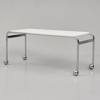 Bruno Mathsson, a "Karin" coffee table, Bruno Mathsson International, Sweden, post 1969.