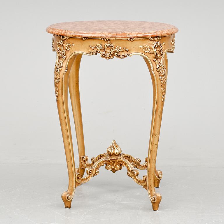 STOLAR, 4 st och SALONGSBORD, rokoko-stil, 1900-talets början.