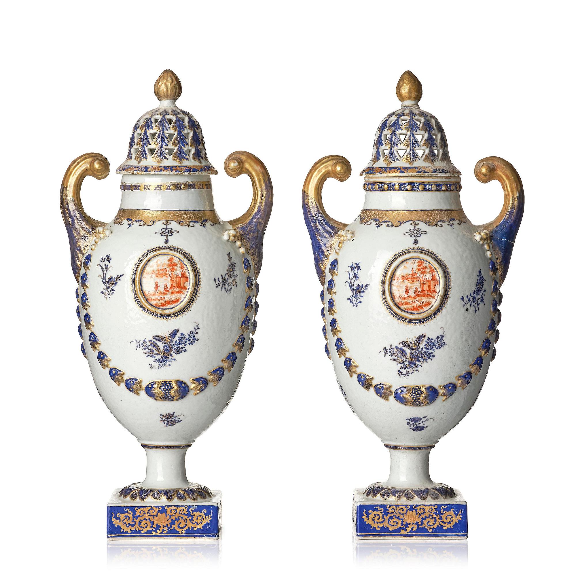 A pair of 'Marieberg' potpourri jars with covers, Qing dynasty, 18th century.