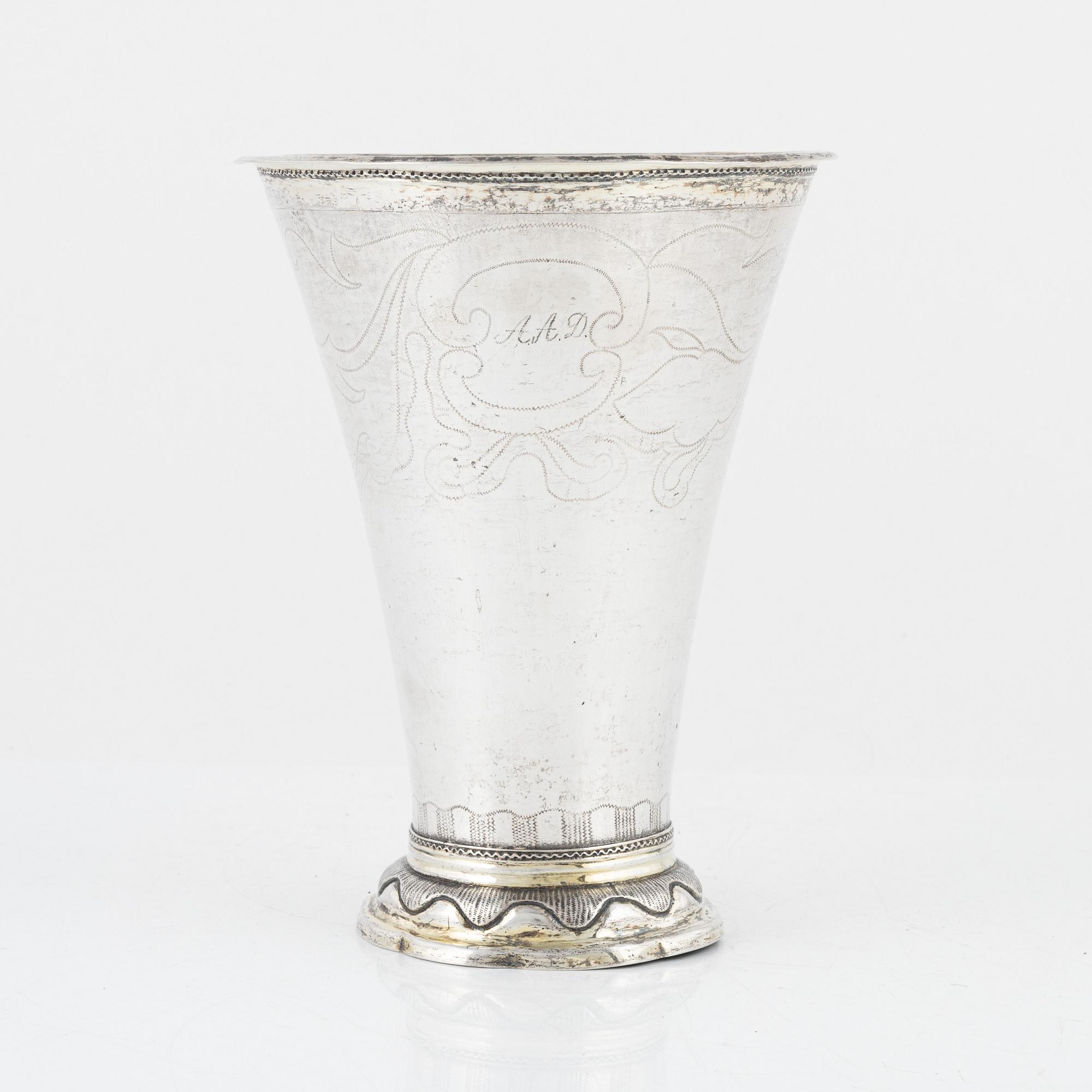 Bägare, silver, Erik Lemon, Uppsala, 1767.