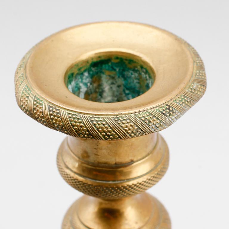 LJUSSTAKAR, 1 par, brons, senempire, 1800-talets mitt.