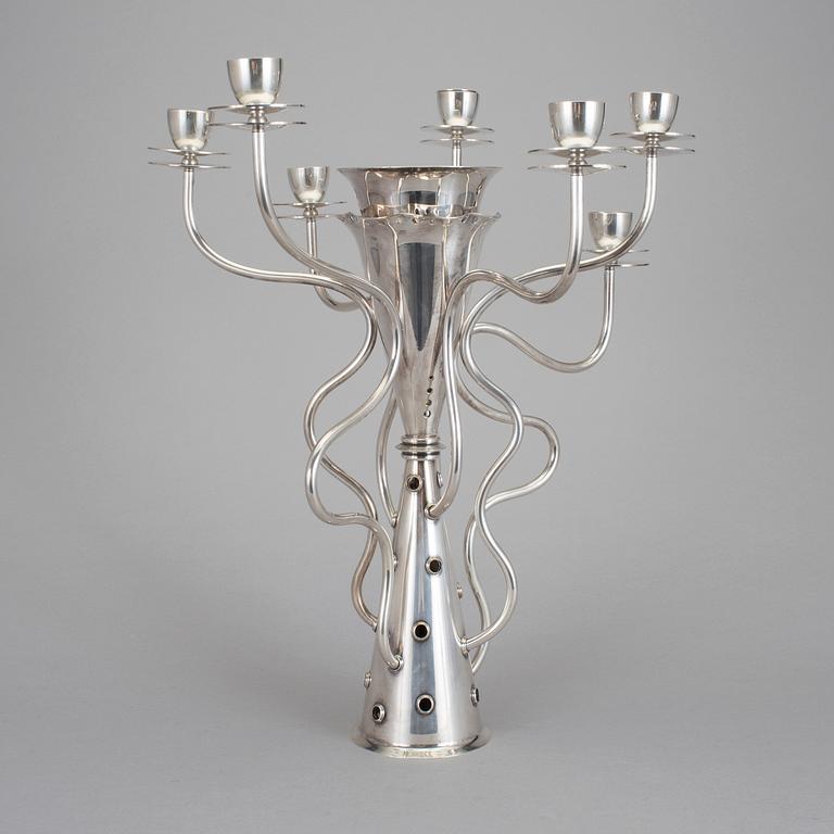 BOREK SIPEK, kandelaber, nysilver, "Simon", Drade, formgiven 1989.