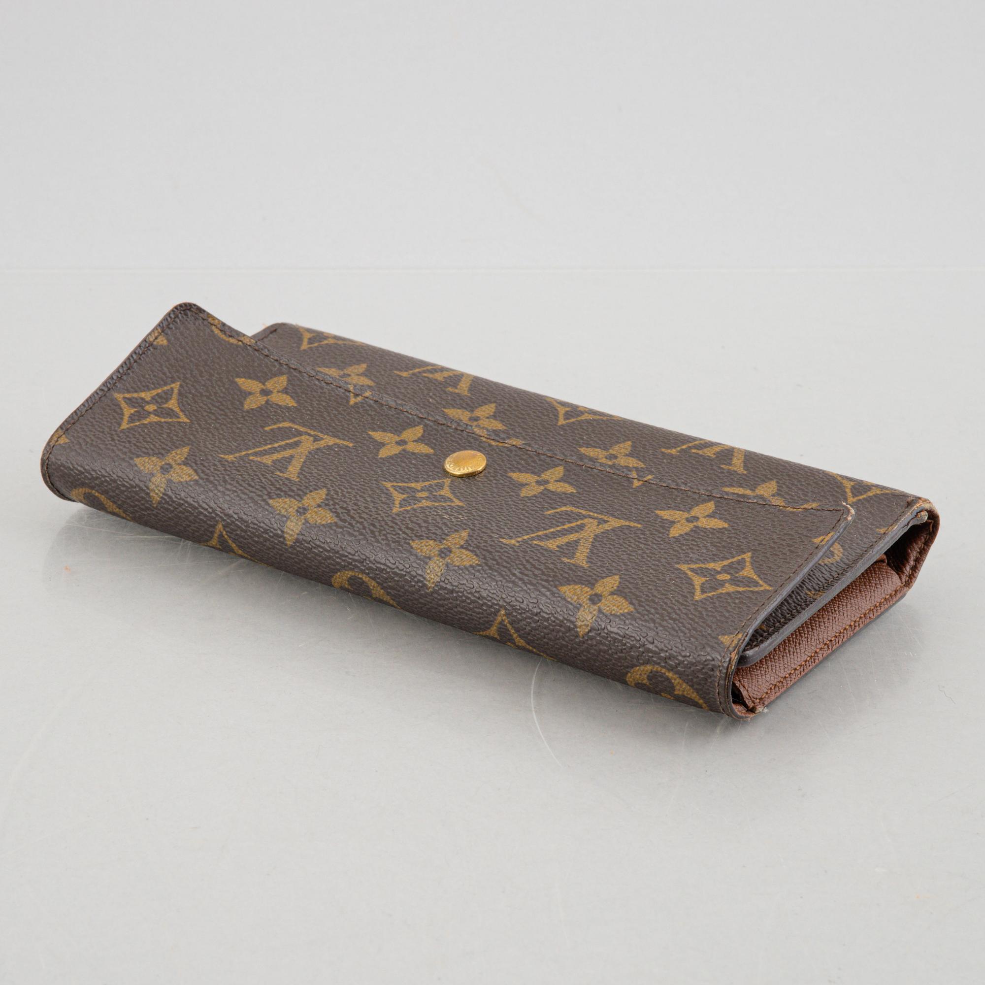 Louis Vuitton, wallet, "Porte Tresor International", 2003.