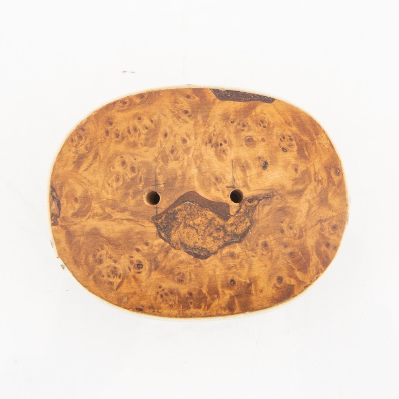 Lars Knutsson Sunna, a signed box of birch and bone.