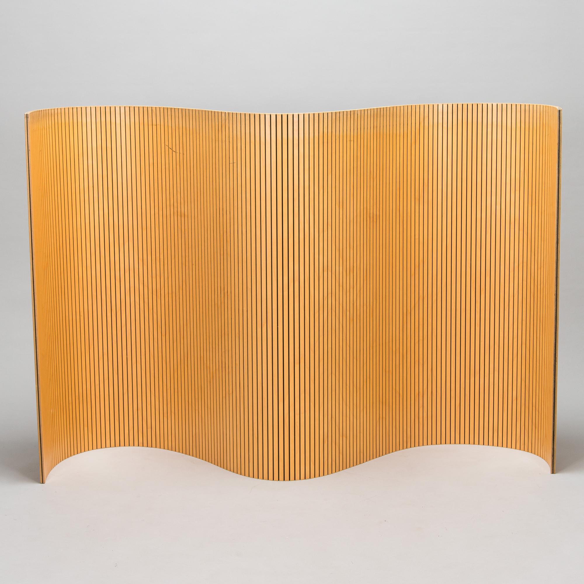 Sebastian Lönnqvist, skärm/rumsavdelare, "Sebastian", Martela, Finland.