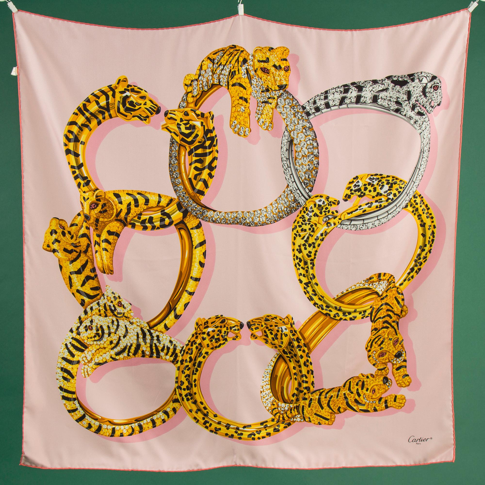 A scarf and a block, CARTIER.