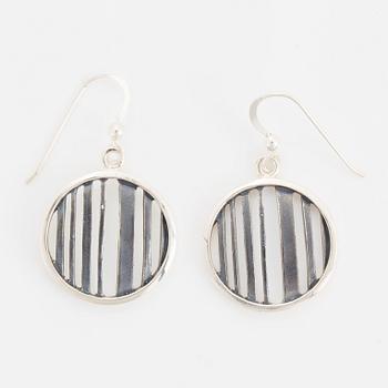 A pair of Jorma Laine earrings in silver.