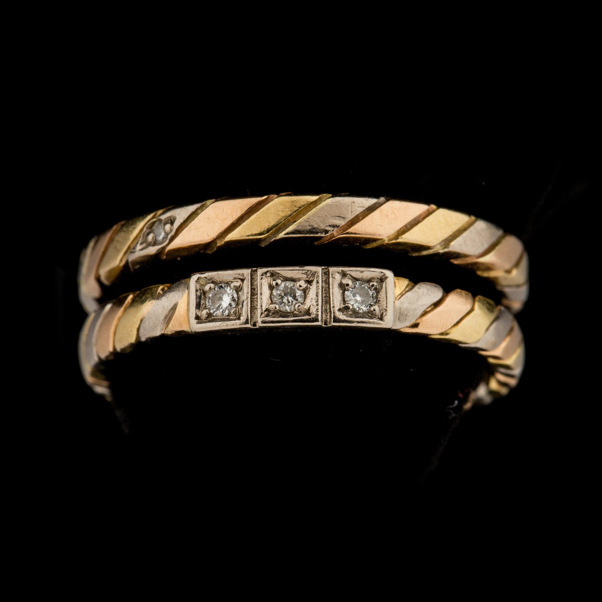 RINGAR, 2 st. 18K guld med små diamanter. Gustaf Dahlgren Malmö. Vikt tot. ca 4 gram.