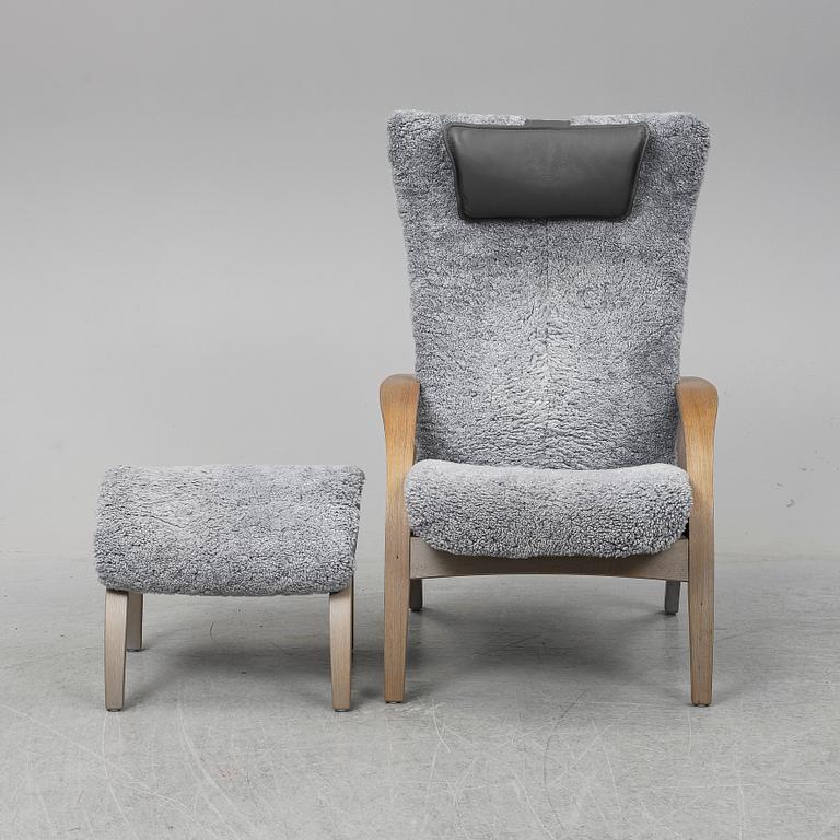 A 'Delta Adventure' easy chair with foot rest, Brunstad, Norge.