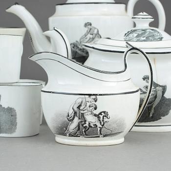KAFFE- OCH TESERVIS, 15 delar, porslin. Empire.