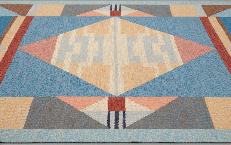 Agda Österberg, A CARPET, "Vattenlek" flat weave, ca 302 x 202,5 cm, signed AÖ.