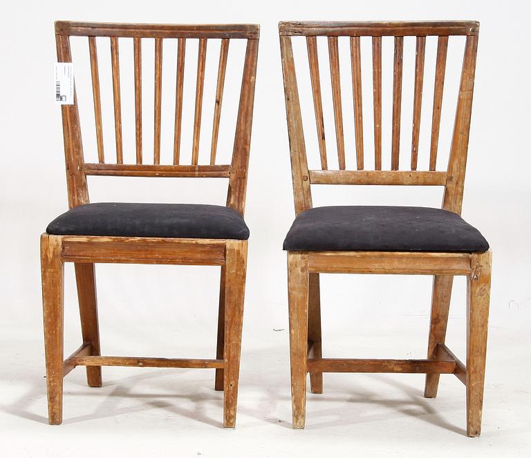 STOLAR, ett par, 1800-tal. Sk Leksandsstolar.