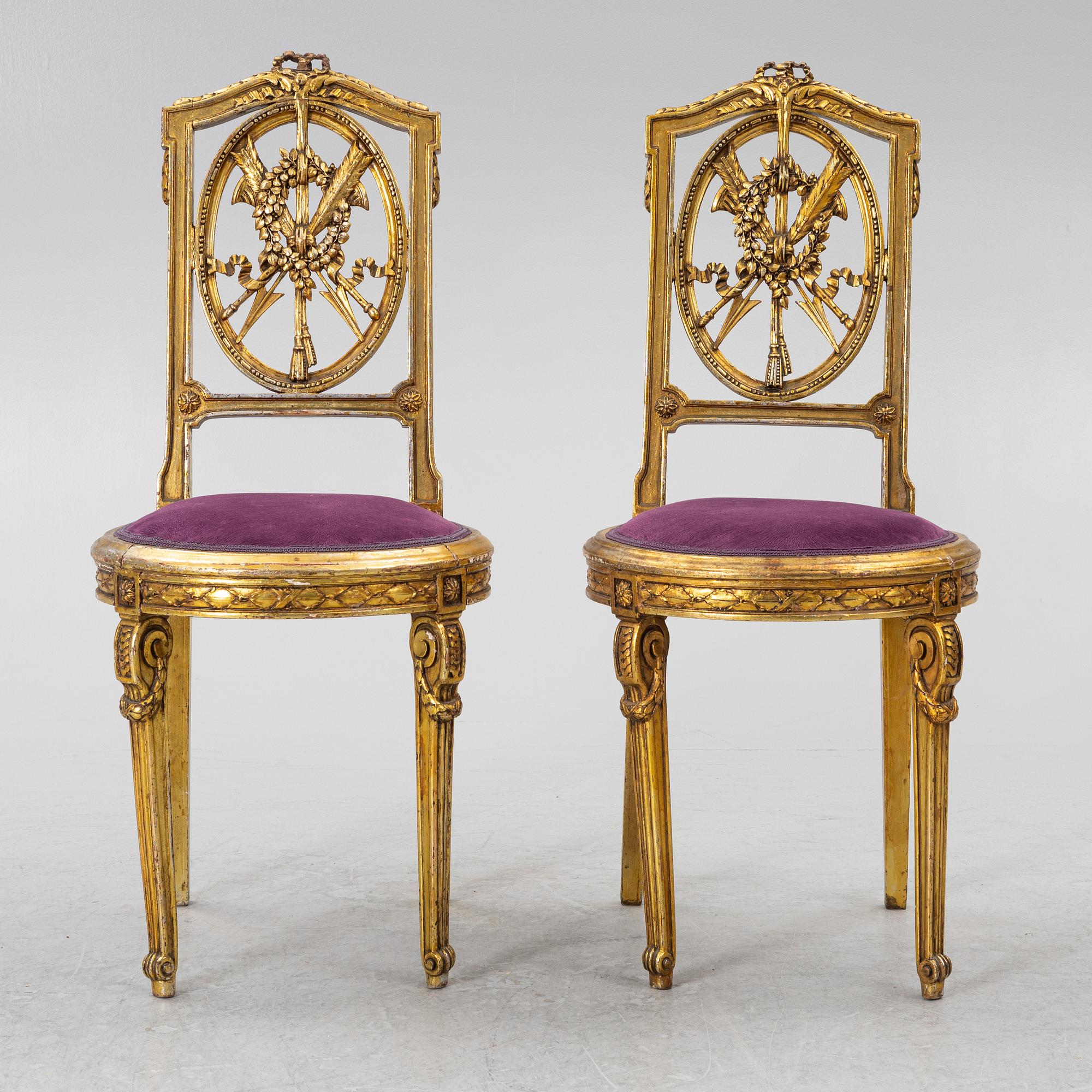 Stolar, ett par, Louis XVI-stil, omkring år 1900.