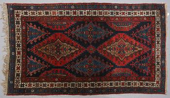 MATTA, Azerbadjan, old, ca 210 x 118 cm.