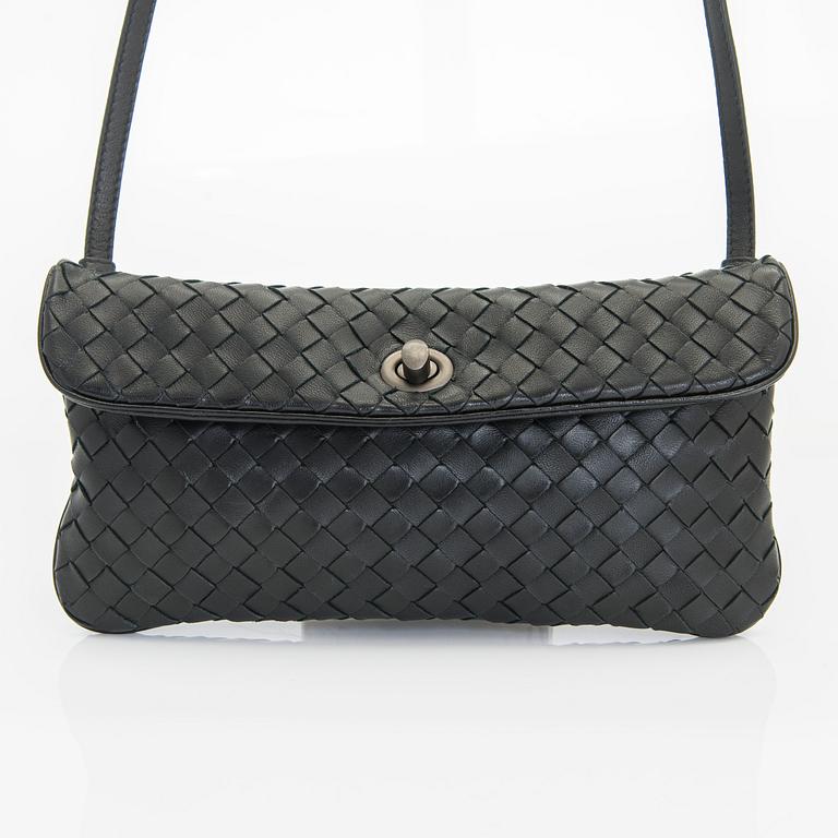 Bottega Veneta, a crossbody bag.