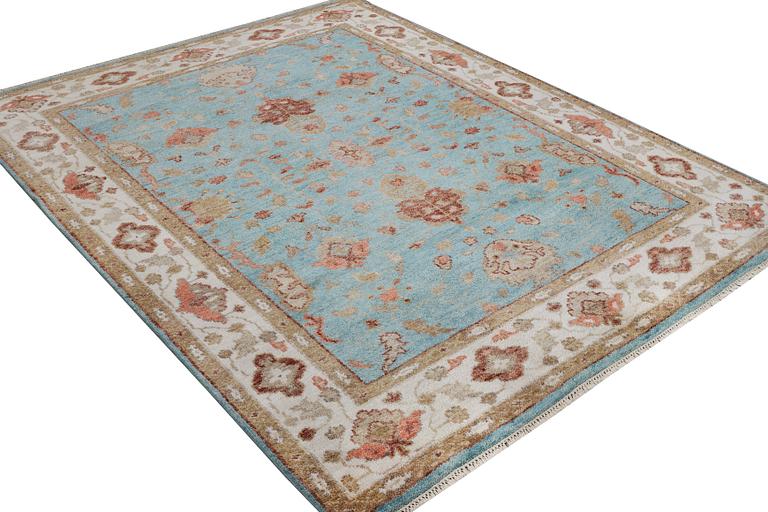 An oriental carpet with Mamluk-design, c. 303 x 239 cm.