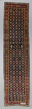 MATTA, semiantik, Baktiari. Ca 590 x 118 cm.