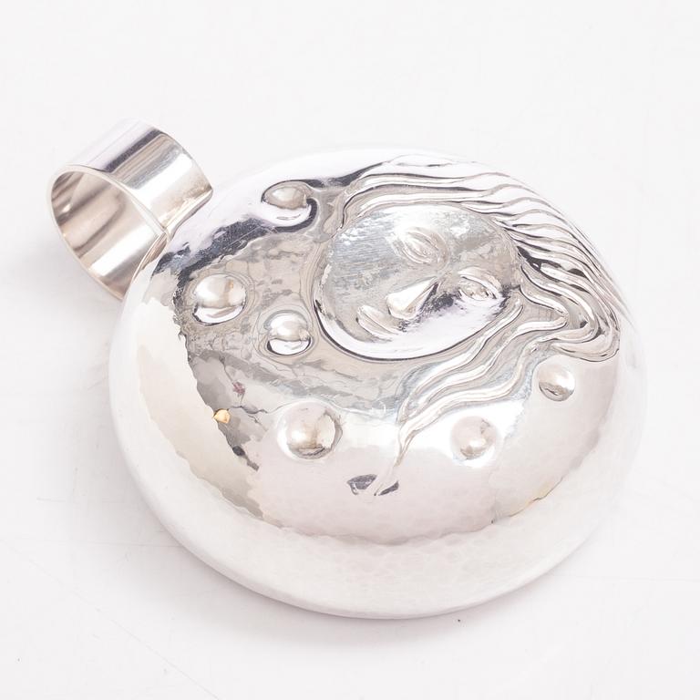 Olle Ohlsson, Tasse a vin, silver, Olle Ohlsson Silversmide, Stockholm 1992.