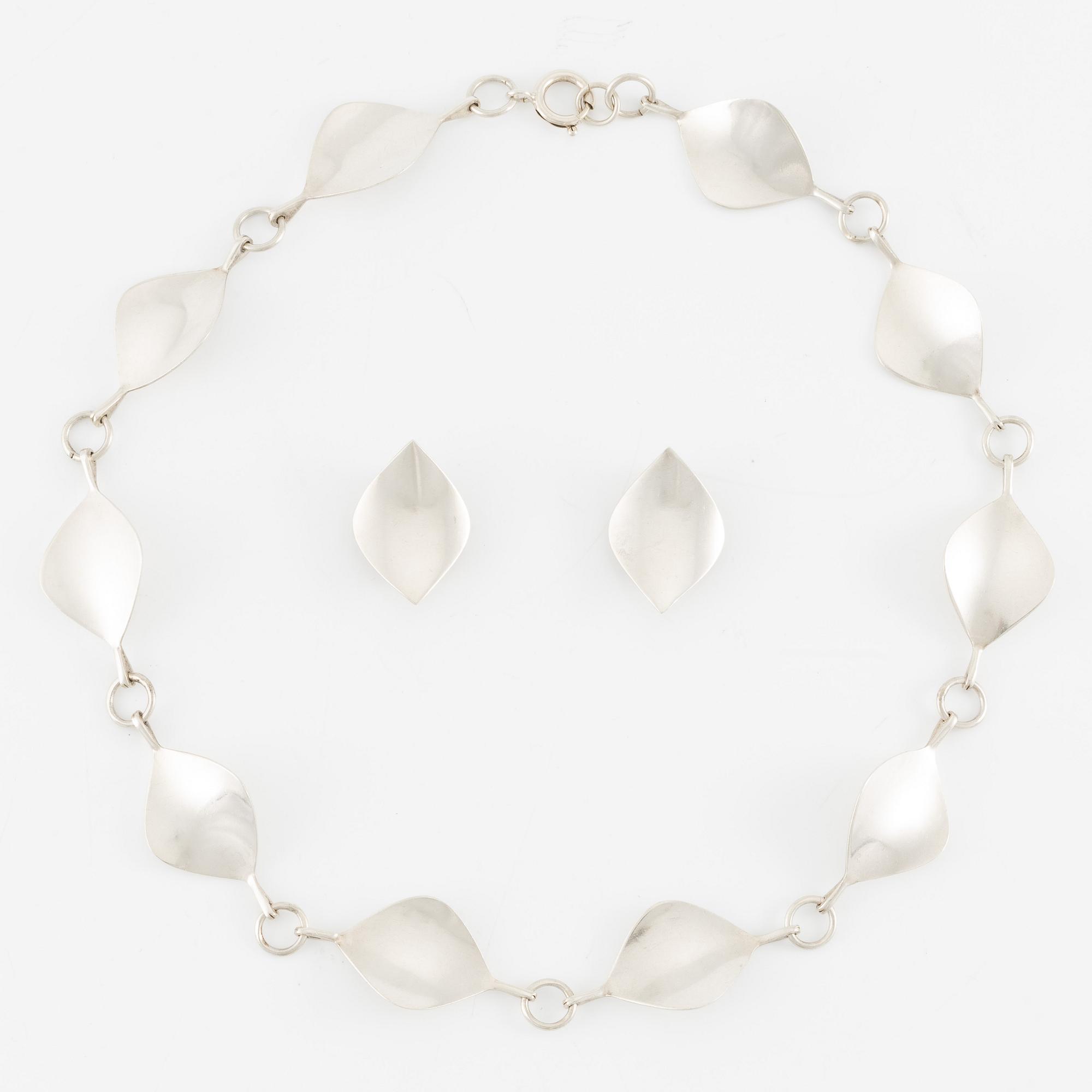 Flavia och Borgila, collier och örhängen, silver.