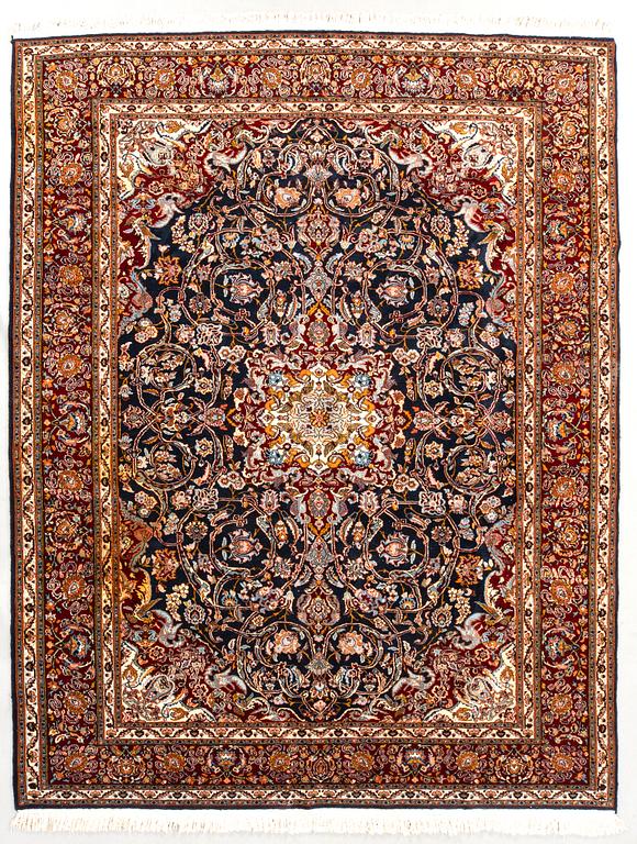 Matta orientalisk old ca 336x253 cm.
