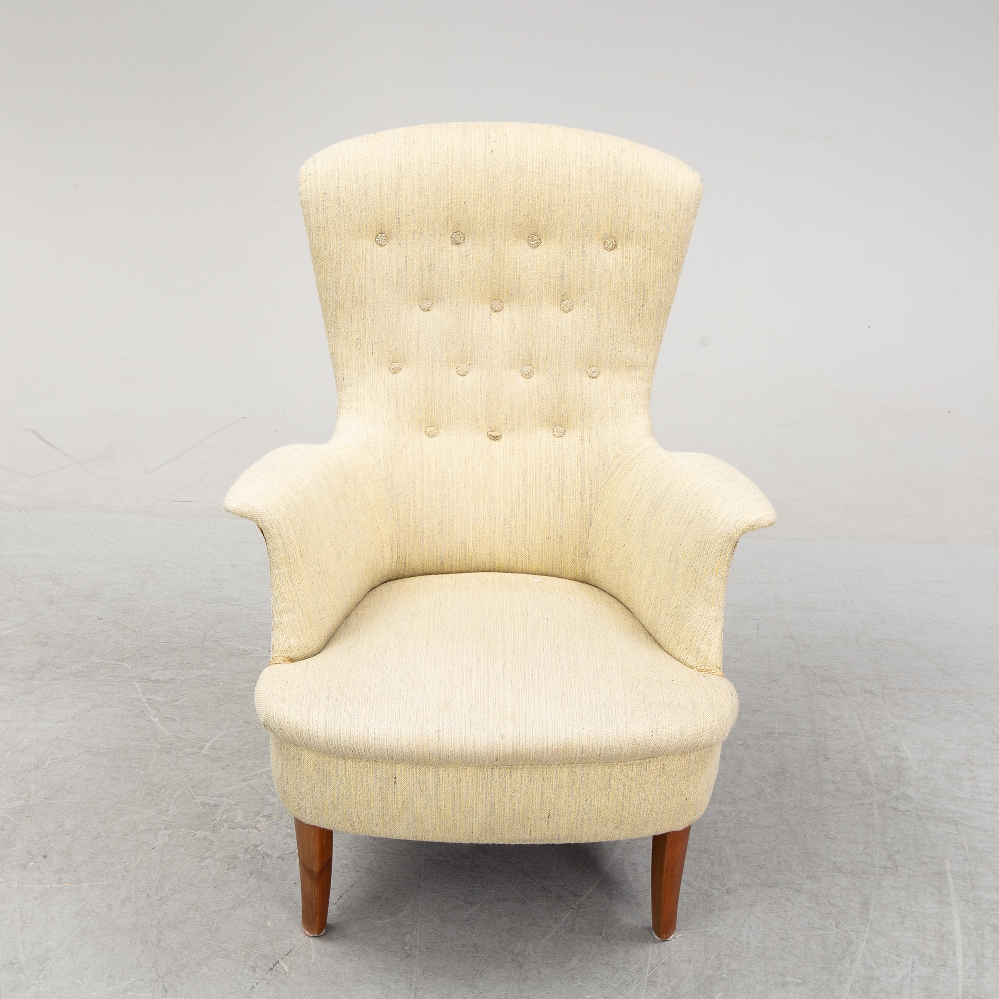 Carl Malmsten, soffa "Konsert", fåtölj "Cirkus" och fåtölj "Gamla Stan".