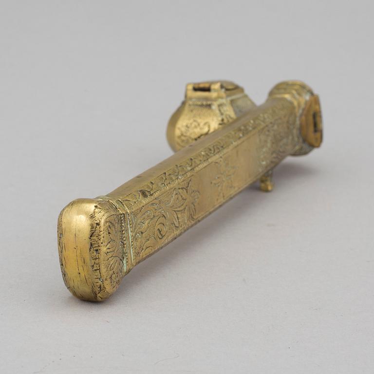 BLÄCK / PENNSTÄLL, mässing, orientalisk, 1800-/1900-tal.