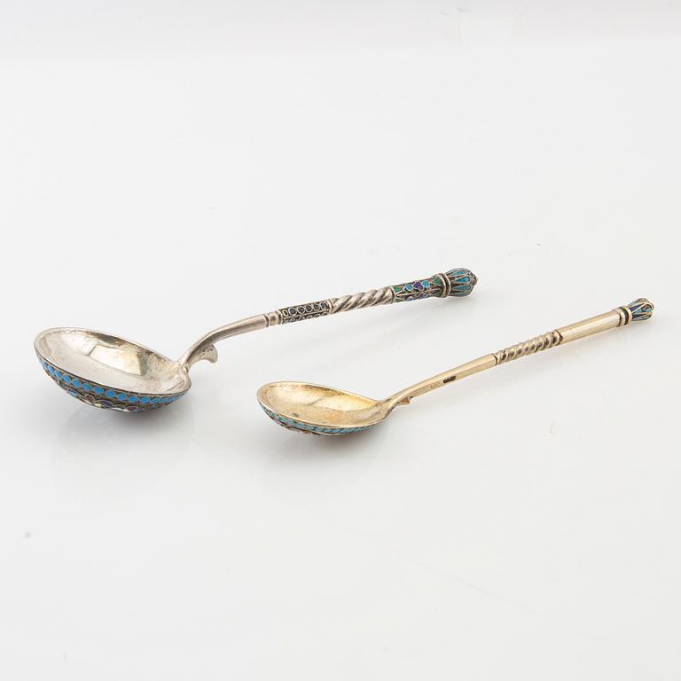Spoons 2 pcs Russia silver and enamel 1908-26.