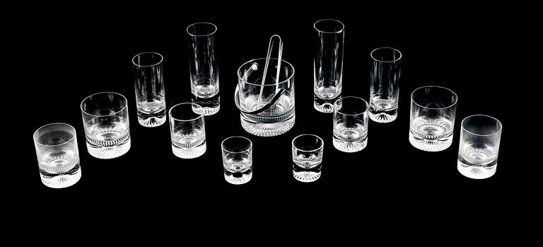 GLASSERVIS, 95 delar, "Calypso", Vicke Lindstrand, Kosta.