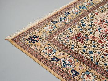 A carpet, Old Qum, probably,  ca 357,5 x 218-226,5 cm.