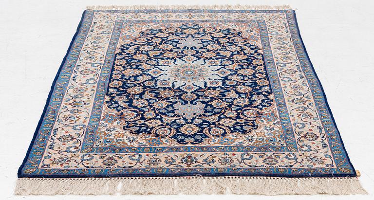 Carpet, Isfahan, ca 165 x 100 cm.