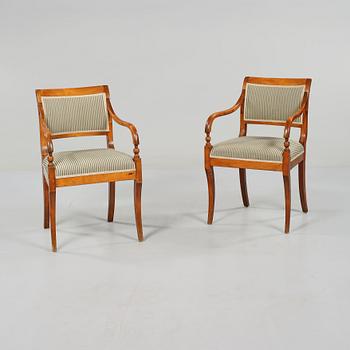 KARMSTOLAR, ett par, Karl Johan, 1800-talets första hälft.