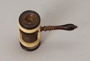 MIKROSKOP, s.k Wilson screw barrel microscope, England, 1700-tal.