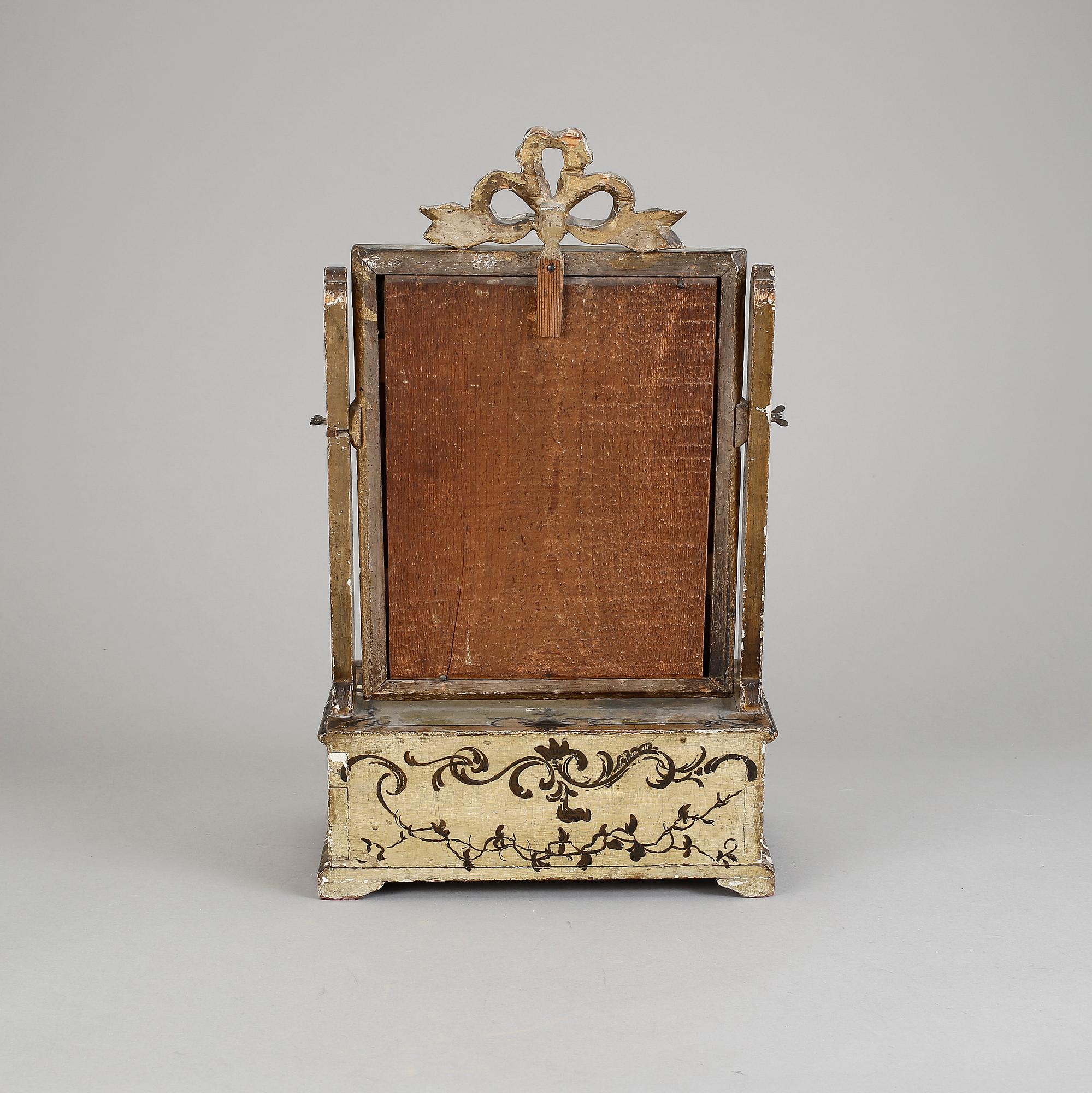 LÅDSPEGEL, senbarock, 1700-talets andra kvartal.