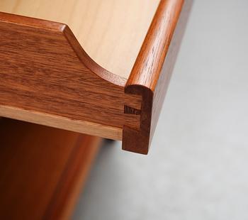 VITRINSKÅP, "Undantaget", Carl Malmsten, 1900-talets andra hälft.