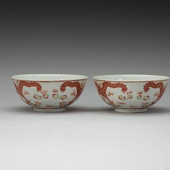 A pair of Republic five clawed dragon bowls, with Guangxus six character mark.