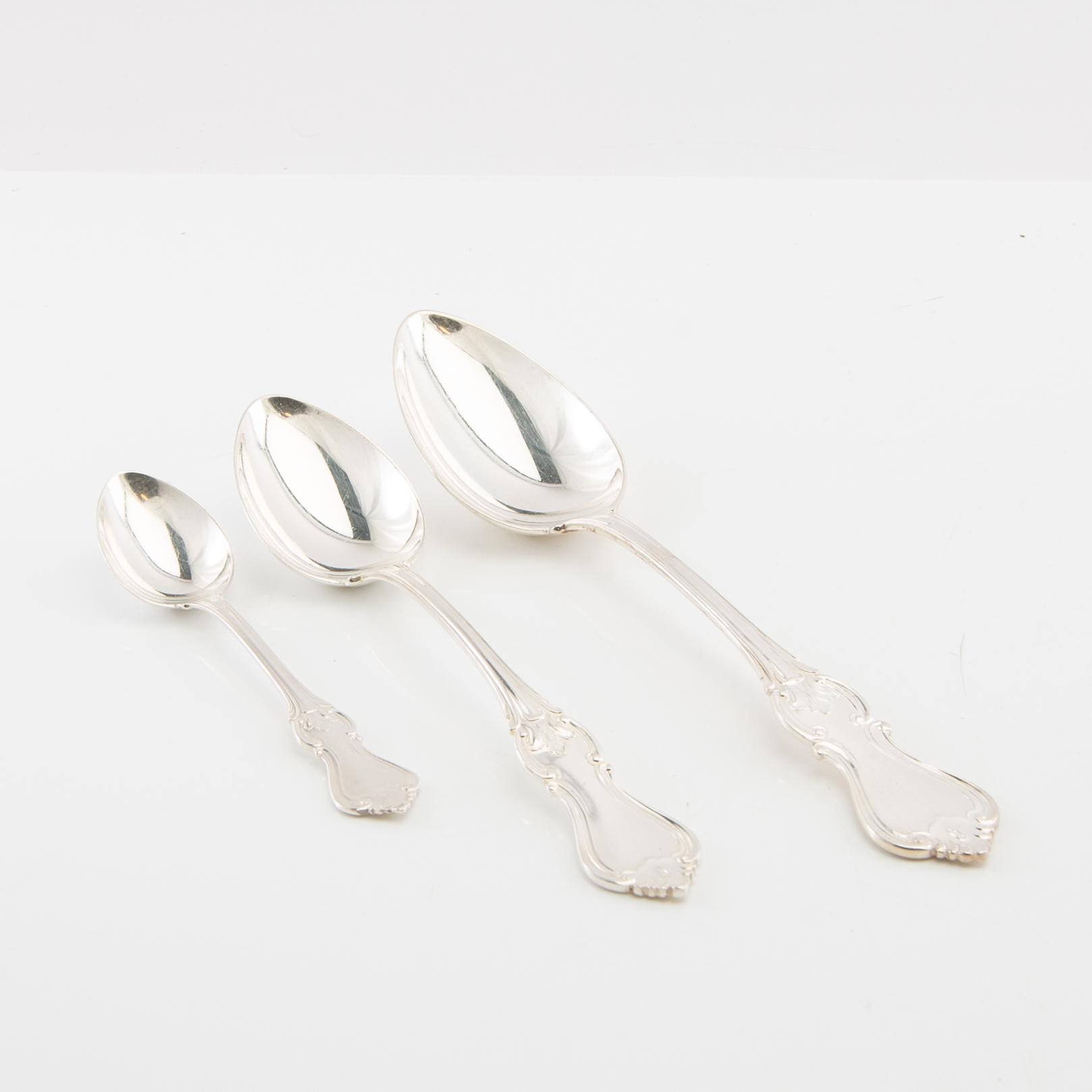 Cutlery, 86 dlr "Olga" silver CG Hallberg Stockholm 1950s.
