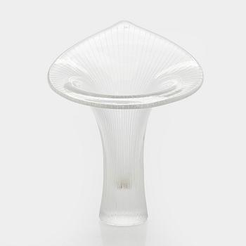 Tapio Wirkkala, a 'Chanterelle' glass vase, signed Tapio Wirkkala Iittala.