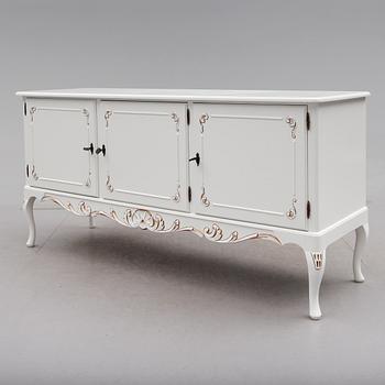 SIDEBOARD, rokokostil, Laitala, Finland, 1900-talets andra hälft.