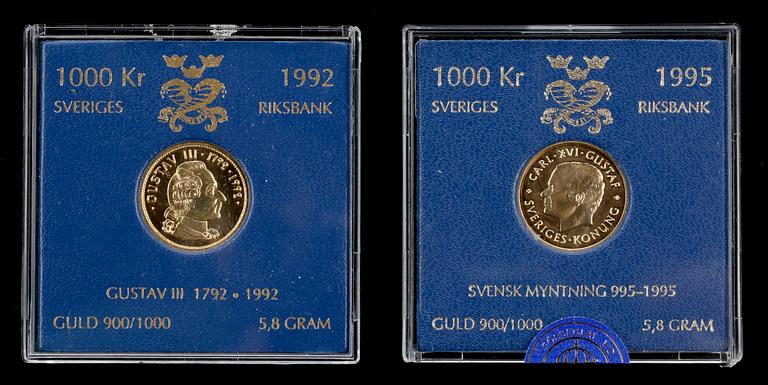 JUBILEUMSMYNT 1000 KRONOR, 2 st, guld, "Svensk myntning 995-1995" resp "Gustav III 1792-1992", totalvikt ca 11,6 gram.