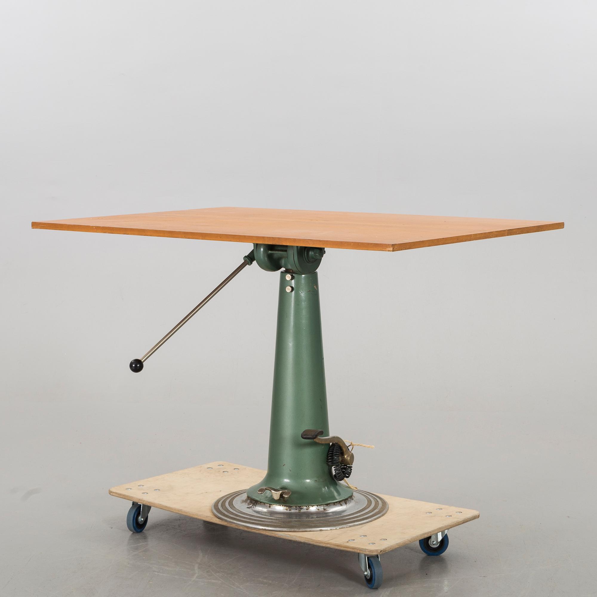 ARKITEKTBORD / RITBORD, Nike, Eskilstuna, omkring 1900-talets mitt.