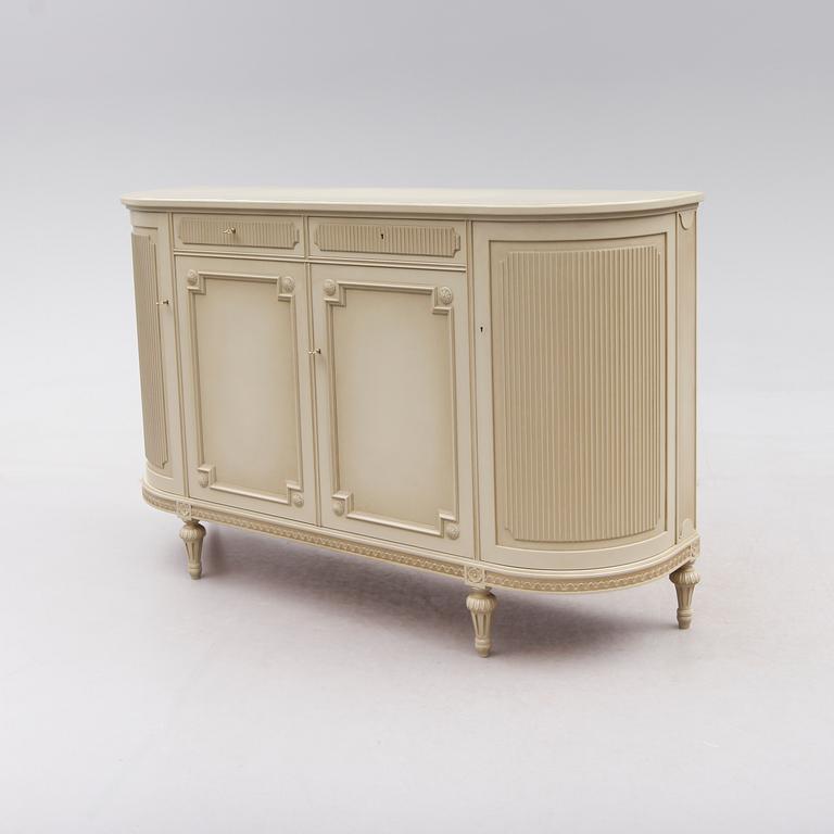 SKÄNK, gustaviansk stil, 1900-talets mitt.