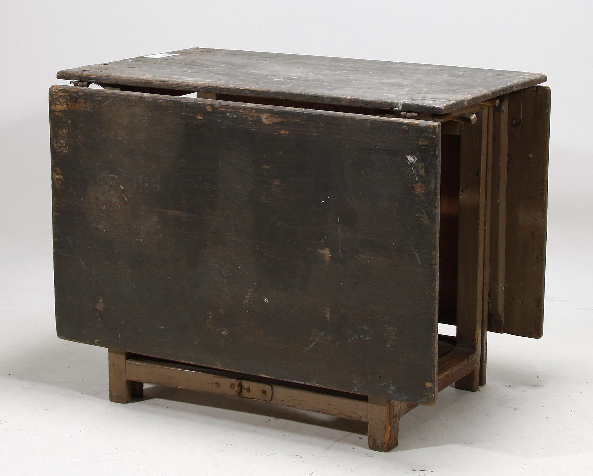 SLAGBORD. Allmoge, 1800-tal.
