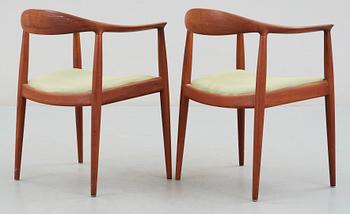 HANS J WEGNER, karmstolar, ett par, "The Chair", Johannes Hansen, Danmark, 1950-60-tal.