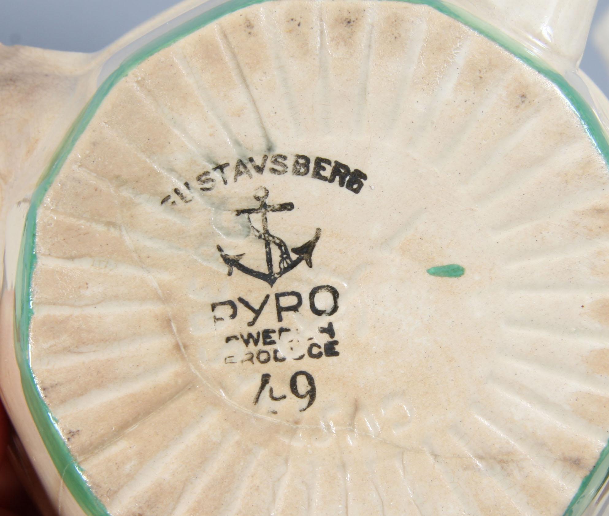 PARTI KRYDDBURKAR samt KAROTTER, 10 delar, stengods, "Pyro", Gustavsberg.